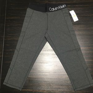 Calvin Klein Capri Legging